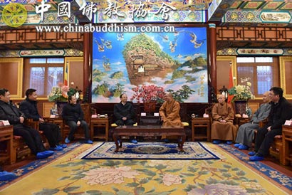 中央统战部张裔炯常务副部长一行到中佛协走访慰问