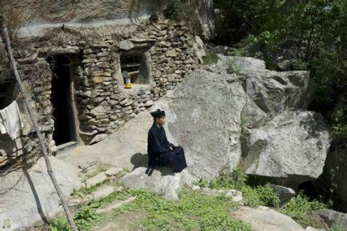 5千多名隐士在终南山修行，让这里宛如一个小江湖