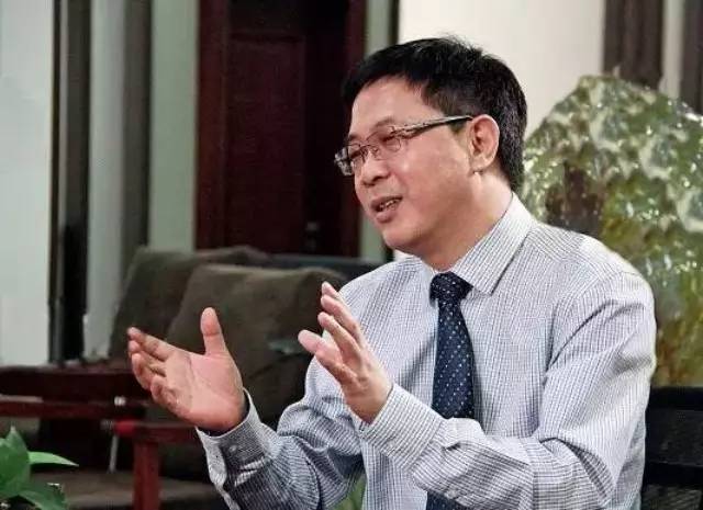 35岁当市长,39岁副厅级,为何裸身辞官回归生活(2) 35岁当市长,39岁副厅级,为何裸身辞官回归生活(2)